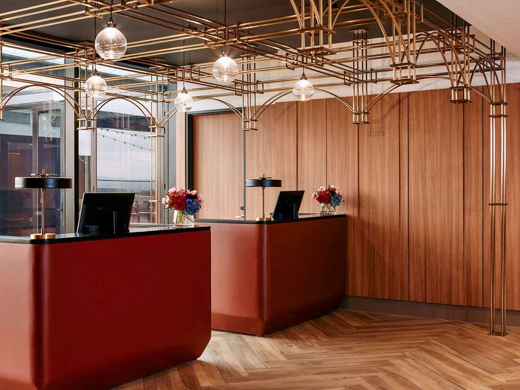 Mercure Melbourne 동커스터 외부 사진